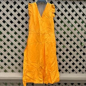 NWT Open-Back detail LOFT dress